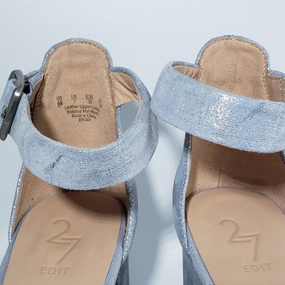 27 Edit Naturalizer Briar Blue Metallic Suede Block Heels - Picture 8 of 9